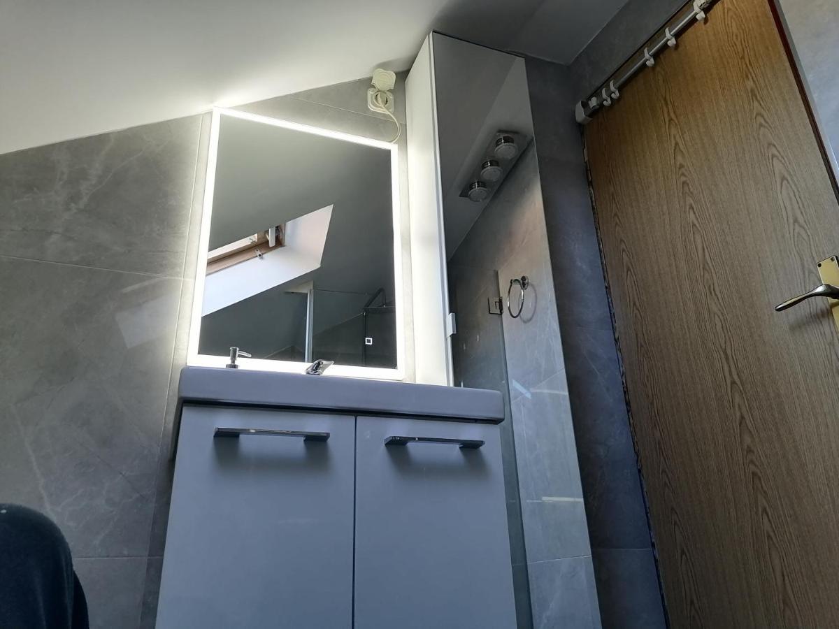 Vicko Vodnica Apartma *