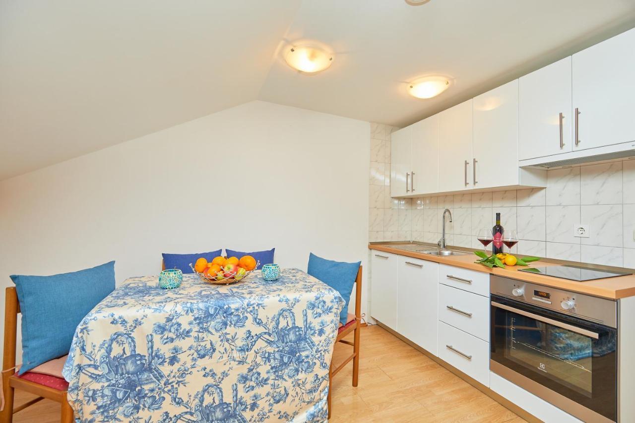 Apartma Vicko Vodnica *